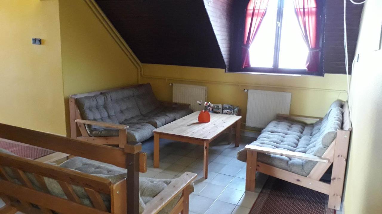 Hajdúszoboszló Centrum Apartman酒店 外观 照片